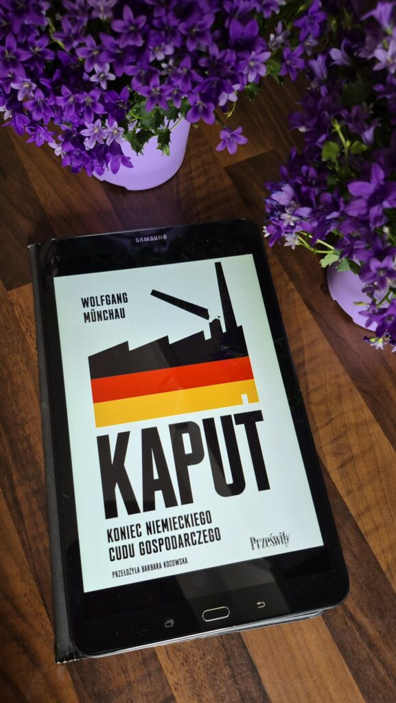 Kaput. Koniec niemieckiego cudu gospodarczego opinie, Kaput. Koniec niemieckiego cudu gospodarczego recenzja książki, germag, szkoła językowa, recenzja książki, opinie Kaput. Koniec niemieckiego cudu gospodarczego, niemiecki, nauka niemieckiego, kurs niemieckiego dla dorosłycj